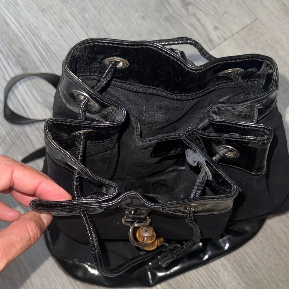 Authentic 1990’s Gucci Black Backpack with Bamboo Accent - Picture 6 of 16